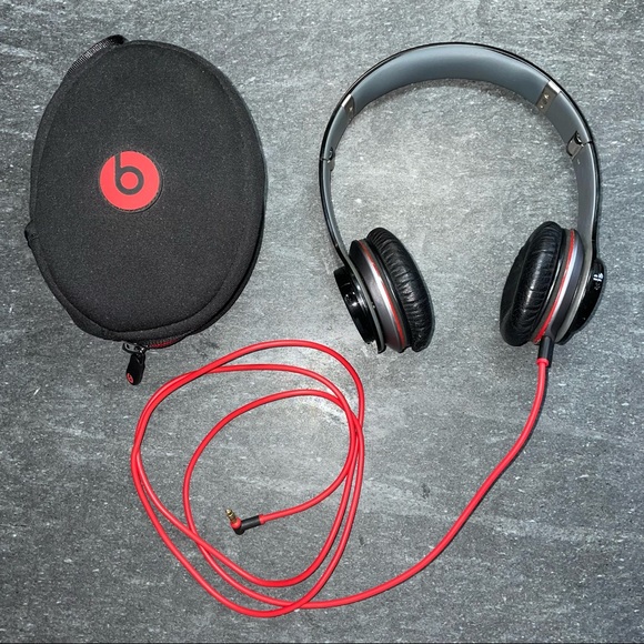 Beats by Dre Other - Beats by Dre Solo HD
